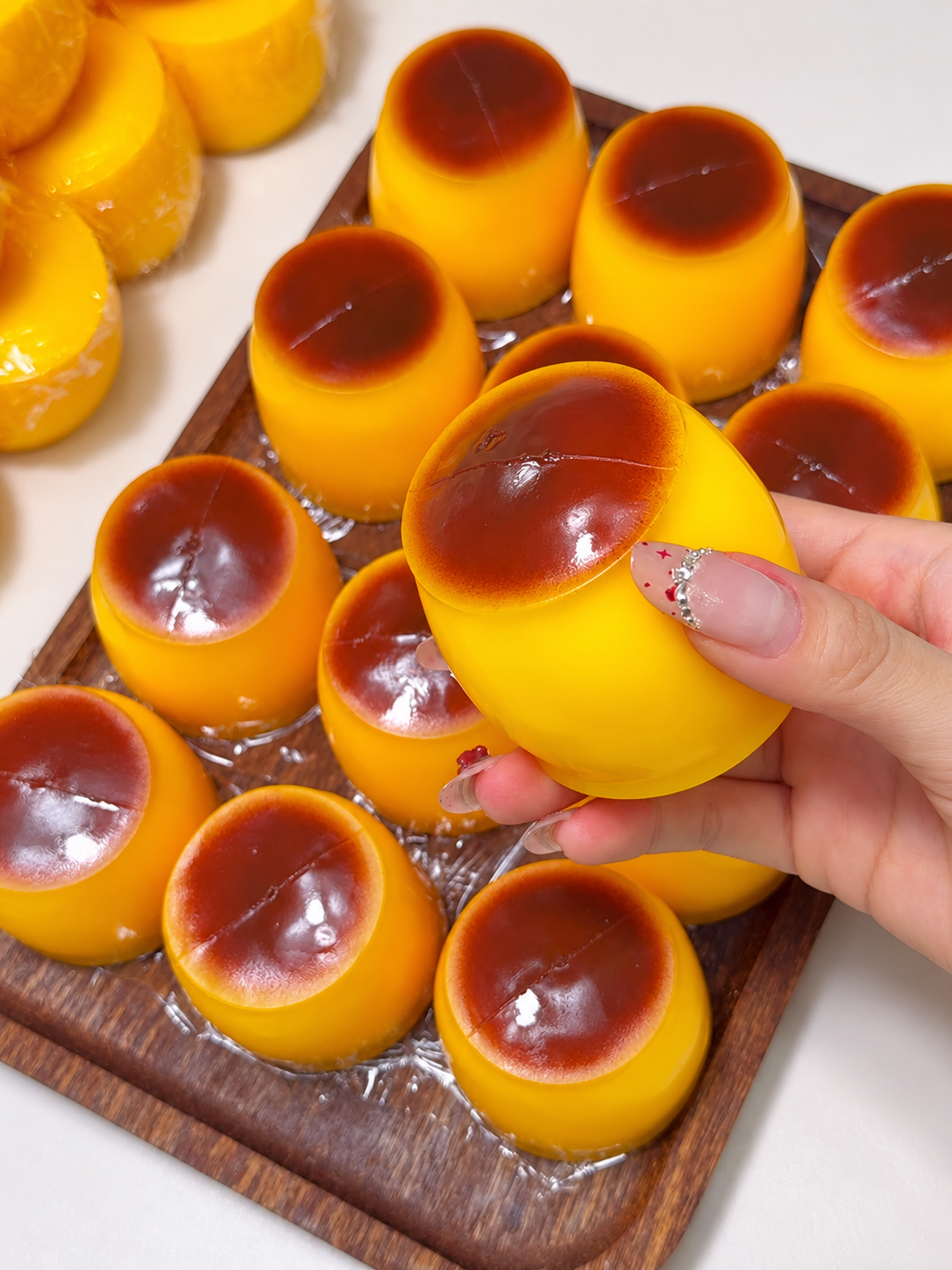 Caramel Pudding Crunchy Squishy
