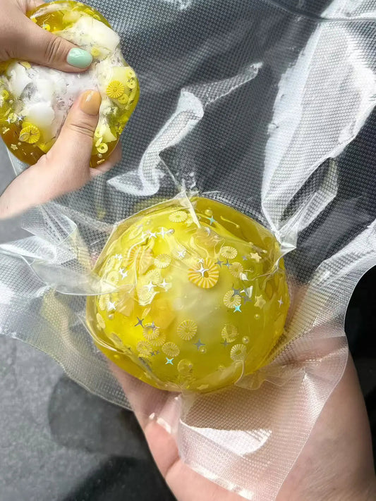 Crackle Pineapple Squishy – Stress Relief Toy