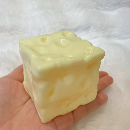Little Cheese Squishy - Zero Bounce-back
