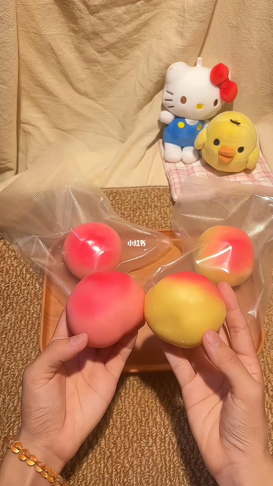 Peach Crunchy Squishy