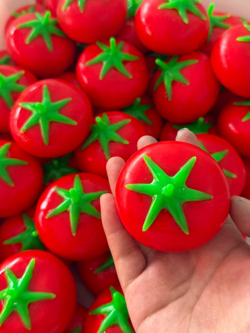 Tomato Petal Block Crunchy Squishy – Glitter-Filled Stress Relief Toy