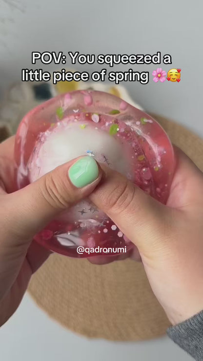 Crackle Spring Sakura Squishy – Stress Relief Toy